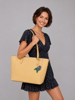 Ladies Kate Spade Dana Butter Yellow Saffiano Leather Tote with Matching Wallet